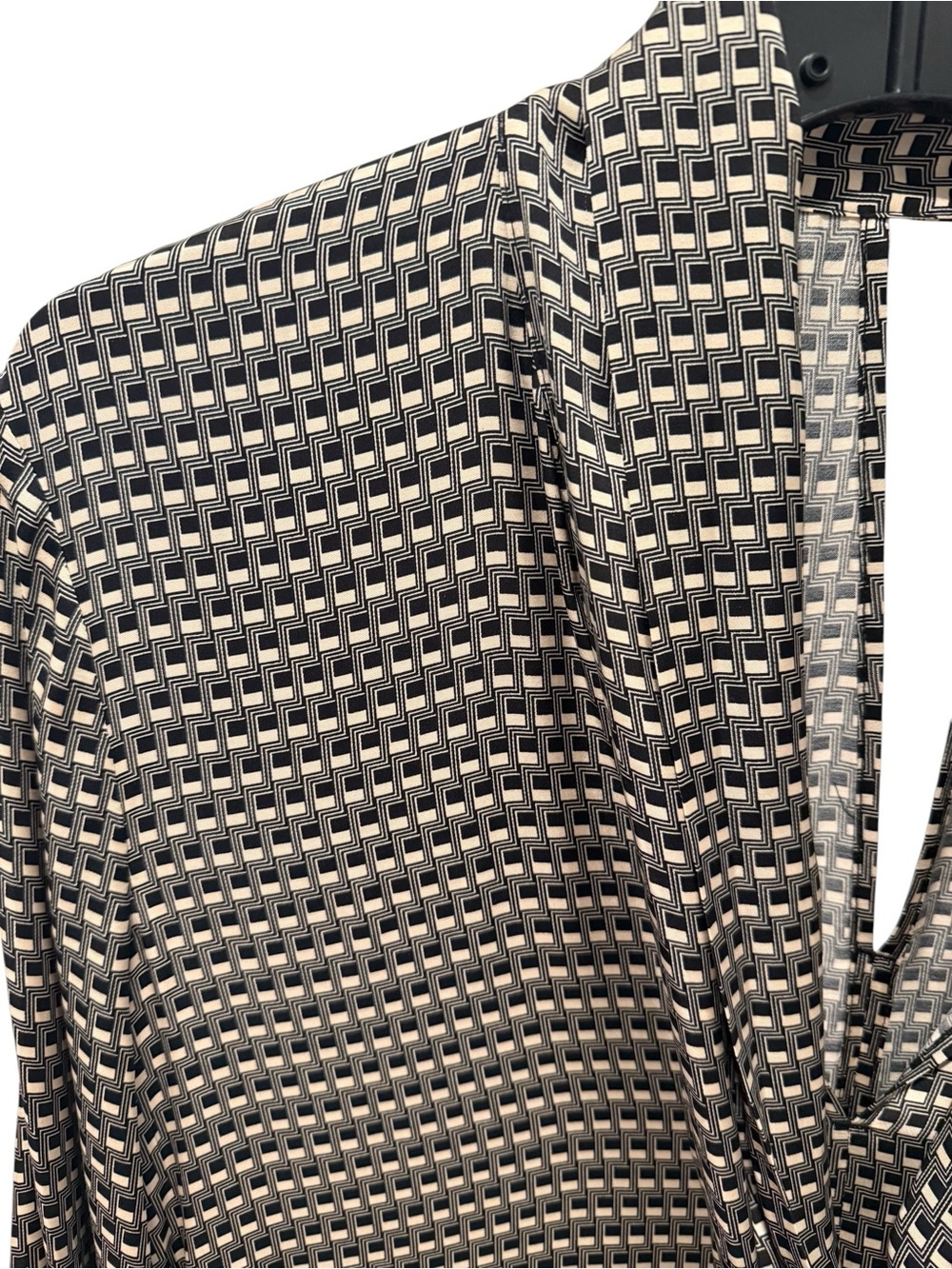 COS EUC Long Sleeve Dress in Black and White Pattern Size 12 - Picture 4 of 7